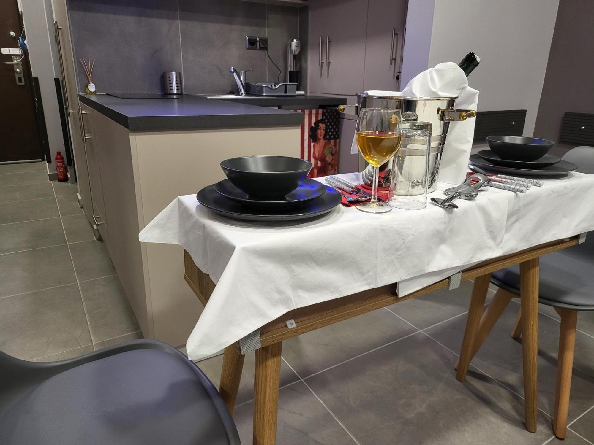 Dione Luxury Business Suite In The Heart Of אתונה מראה חיצוני תמונה