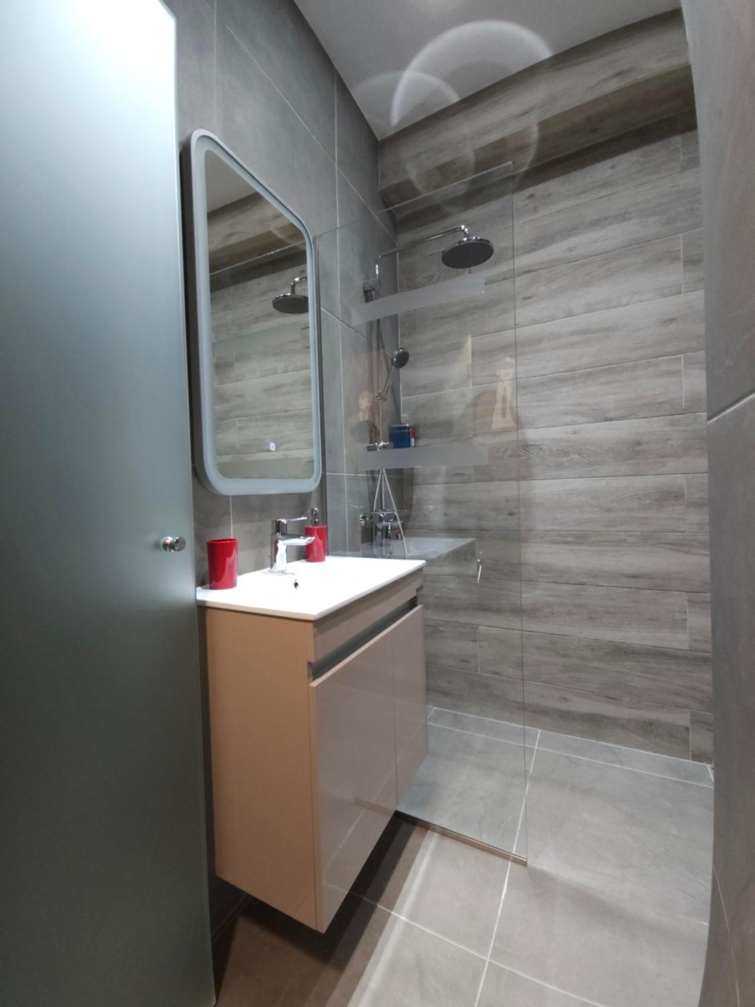 Dione Luxury Business Suite In The Heart Of אתונה מראה חיצוני תמונה