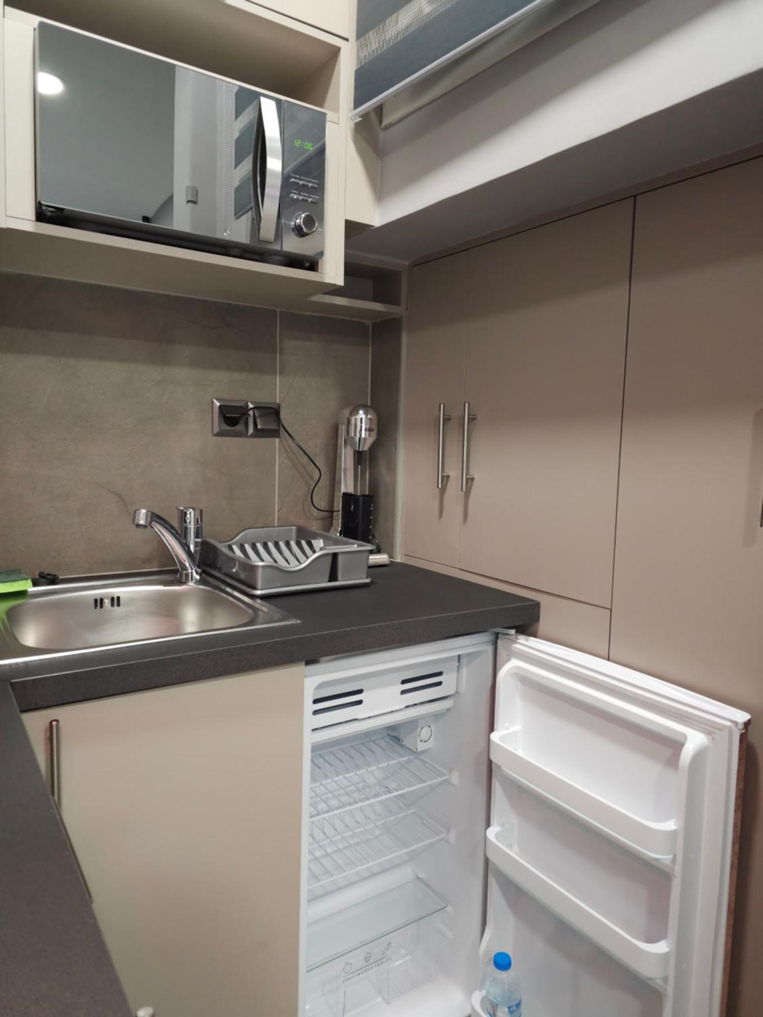 Dione Luxury Business Suite In The Heart Of אתונה מראה חיצוני תמונה